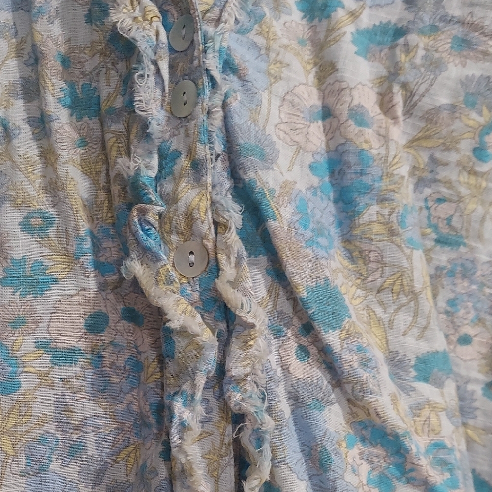 Free People Blue and Cream Floral Button Down Shirt - Picture 2 of 10